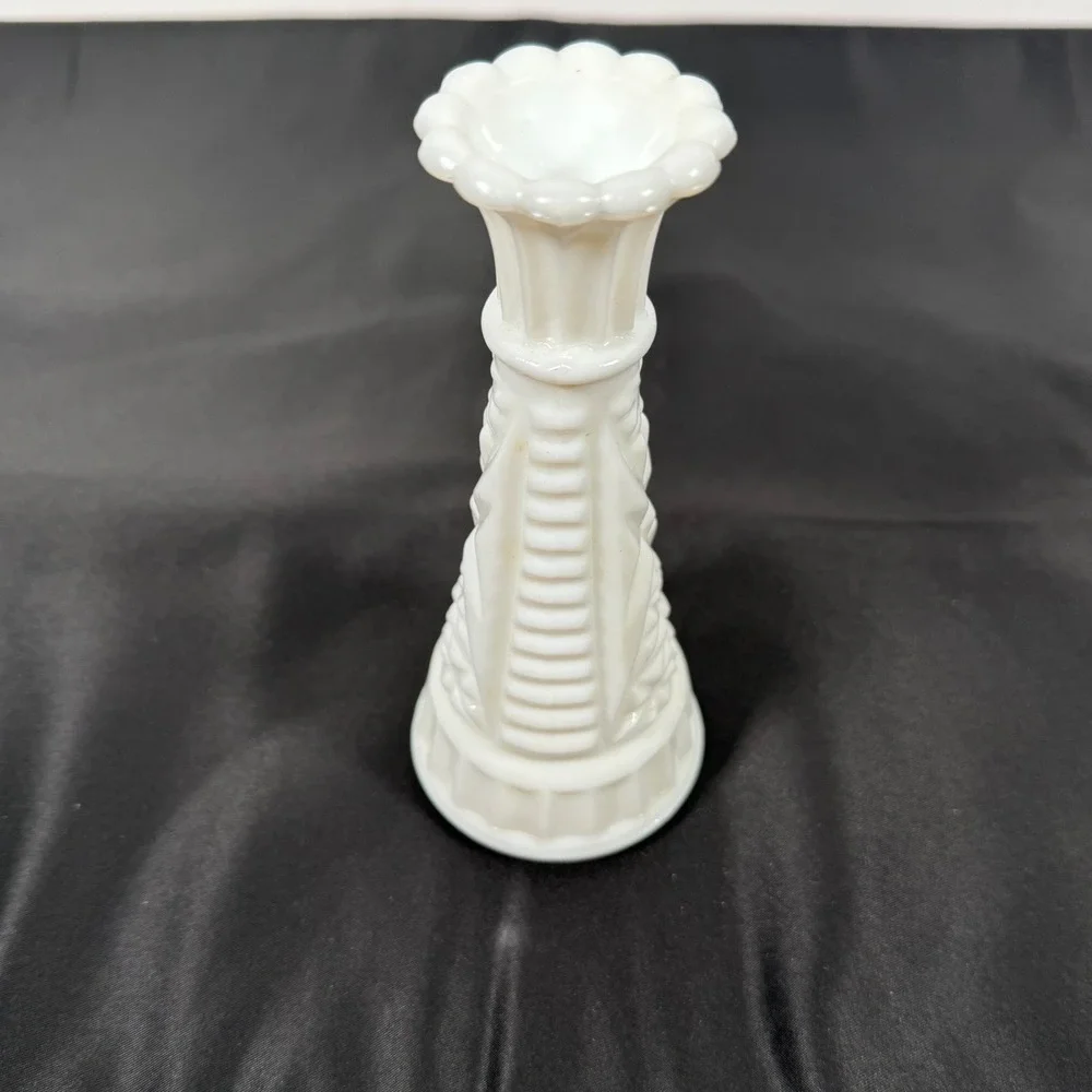 Milk Glass Bud Vase 6in White Embossed Star Ribbed Scalloped